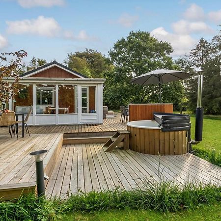 Nice Home In Havndal With Kitchen Bagian luar foto