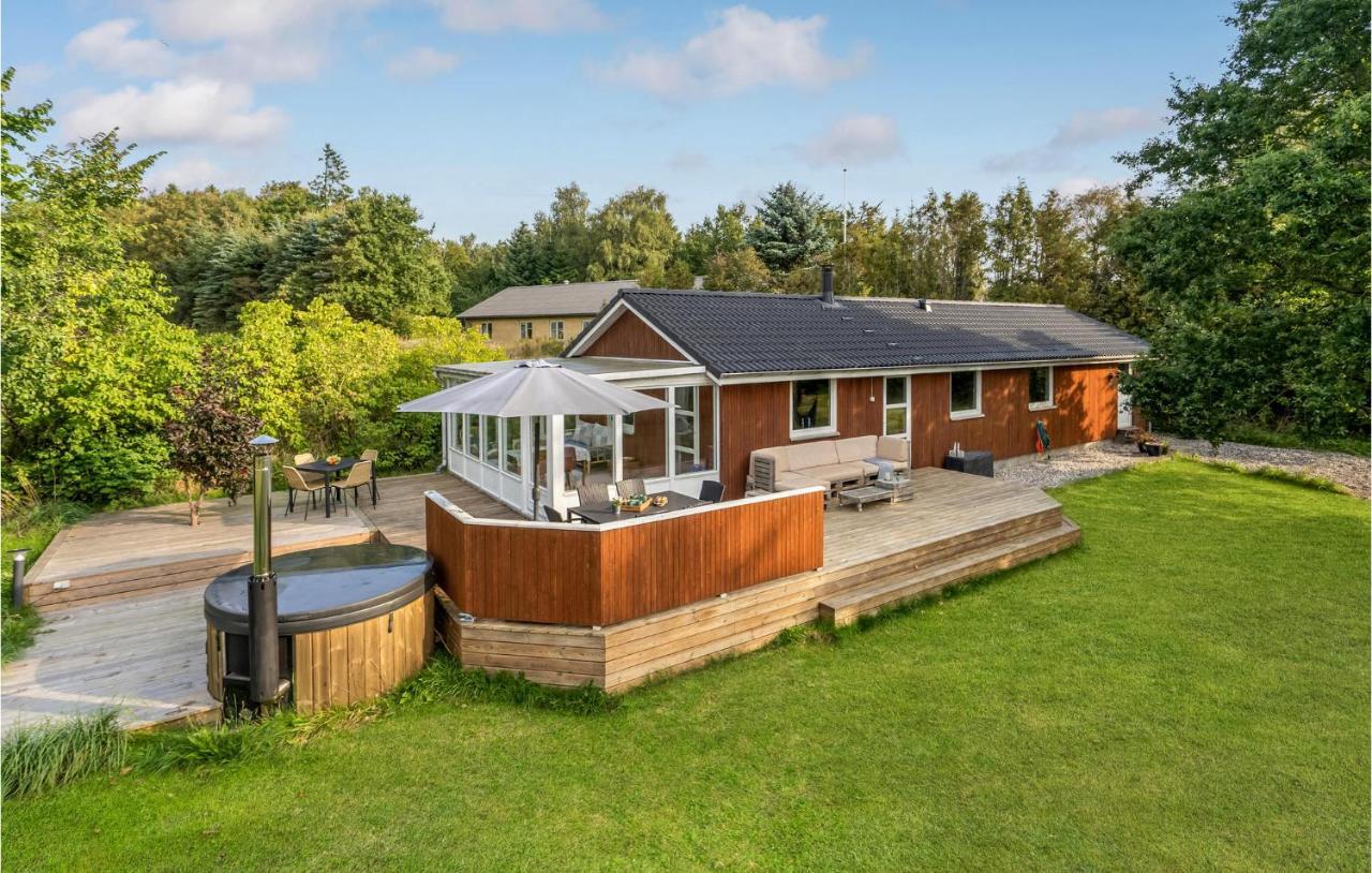 Nice Home In Havndal With Kitchen Bagian luar foto